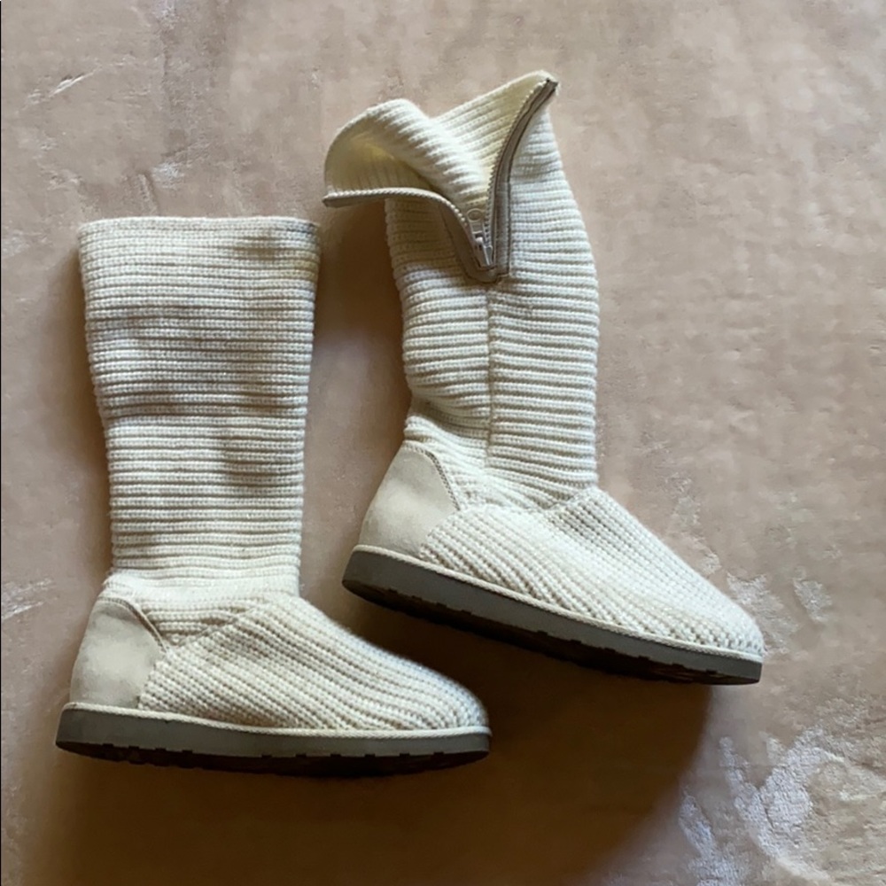 White Size 7 Kohls brand boots